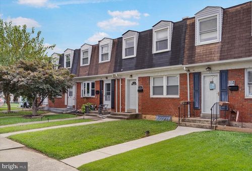 36 Bladen Rd, ESSEX, MD, 21221-3721 | Card Image