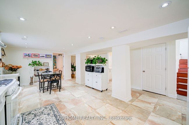 221 St Lawrence St, House other with 4 bedrooms, 3 bathrooms and 3 parking in Whitby ON | Image 33