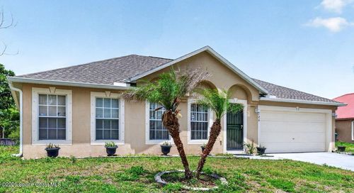 426 Wildwood Ave Sw, Palm Bay, FL, 32908-7505 | Card Image