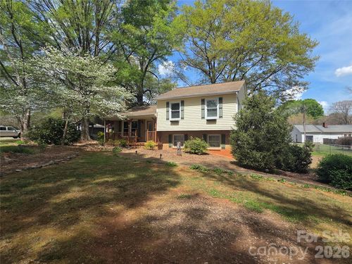 4709 Oakwood Cir, Gastonia, NC, 28056-9035 | Card Image