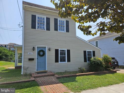 804 Lafayette Blvd, FREDERICKSBURG, VA, 22401-5615 | Card Image