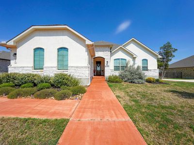 377 Hessen Way, House other with 4 bedrooms, 2 bathrooms and null parking in New Braunfels TX | Image 1