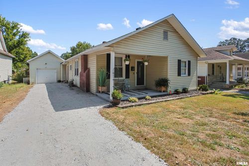 508 S 13th St, Herrin, IL, 62948-3831 | Card Image