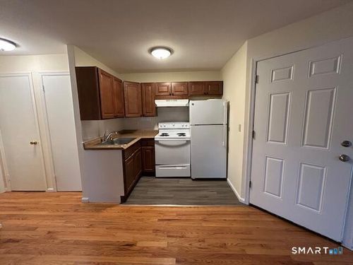 5-43 Seaview Ave, Stamford, CT, 06902-6027 | Card Image