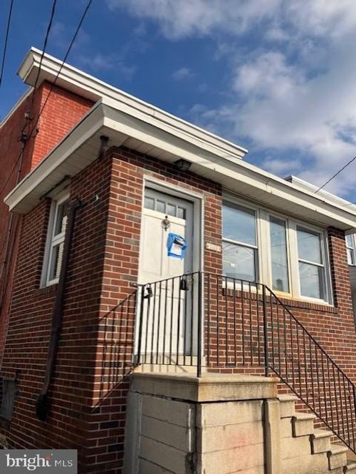 2409 W 2nd St, WILMINGTON, DE, 19805-3316 | Card Image