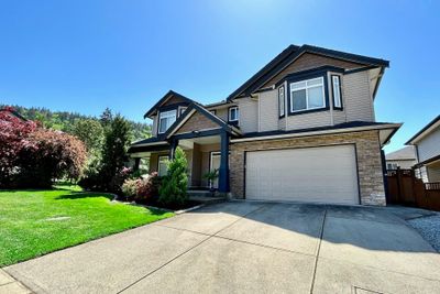 24916 108b Ave, House other with 5 bedrooms, 3 bathrooms and 4 parking in Maple Ridge BC | Image 2