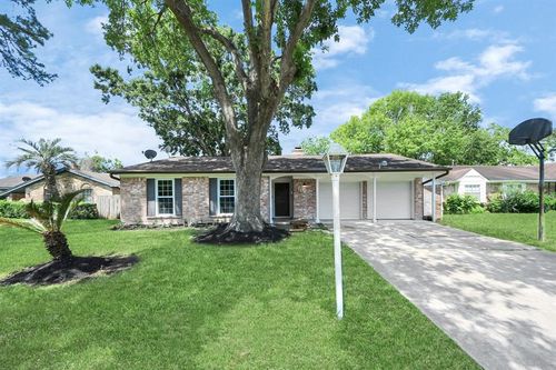 10602 Raydell Dr, Houston, TX, 77031-1808 | Card Image
