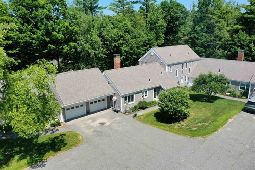 74 Hilltop Pl, New London, NH, 03257-5410 | Card Image