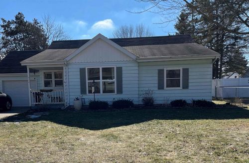 514 Clarke Street, WAUPACA, WI, 54981 | Card Image