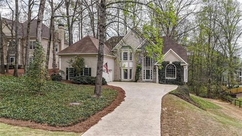 2897 Watchmans Walk Nw, Marietta, GA, 30064-1295 | Card Image