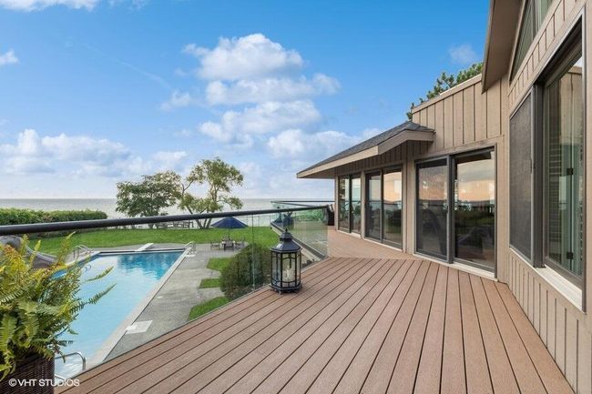 13_51007LakeParkDr_66001_Deck_LowRes | Image 14