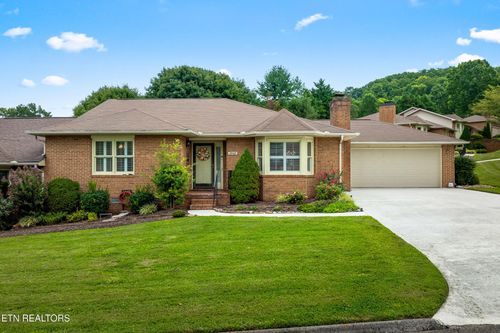 7000 Ashley Ct, Knoxville, TN, 37921-1066 | Card Image