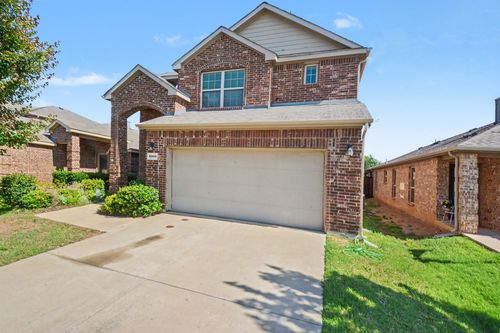 8909 Tenderfoot Ln, Aubrey, TX, 76227-1685 | Card Image