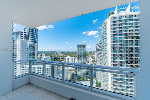 3207-1080 Brickell Ave, Miami, FL, 33131-3997 | Card Image