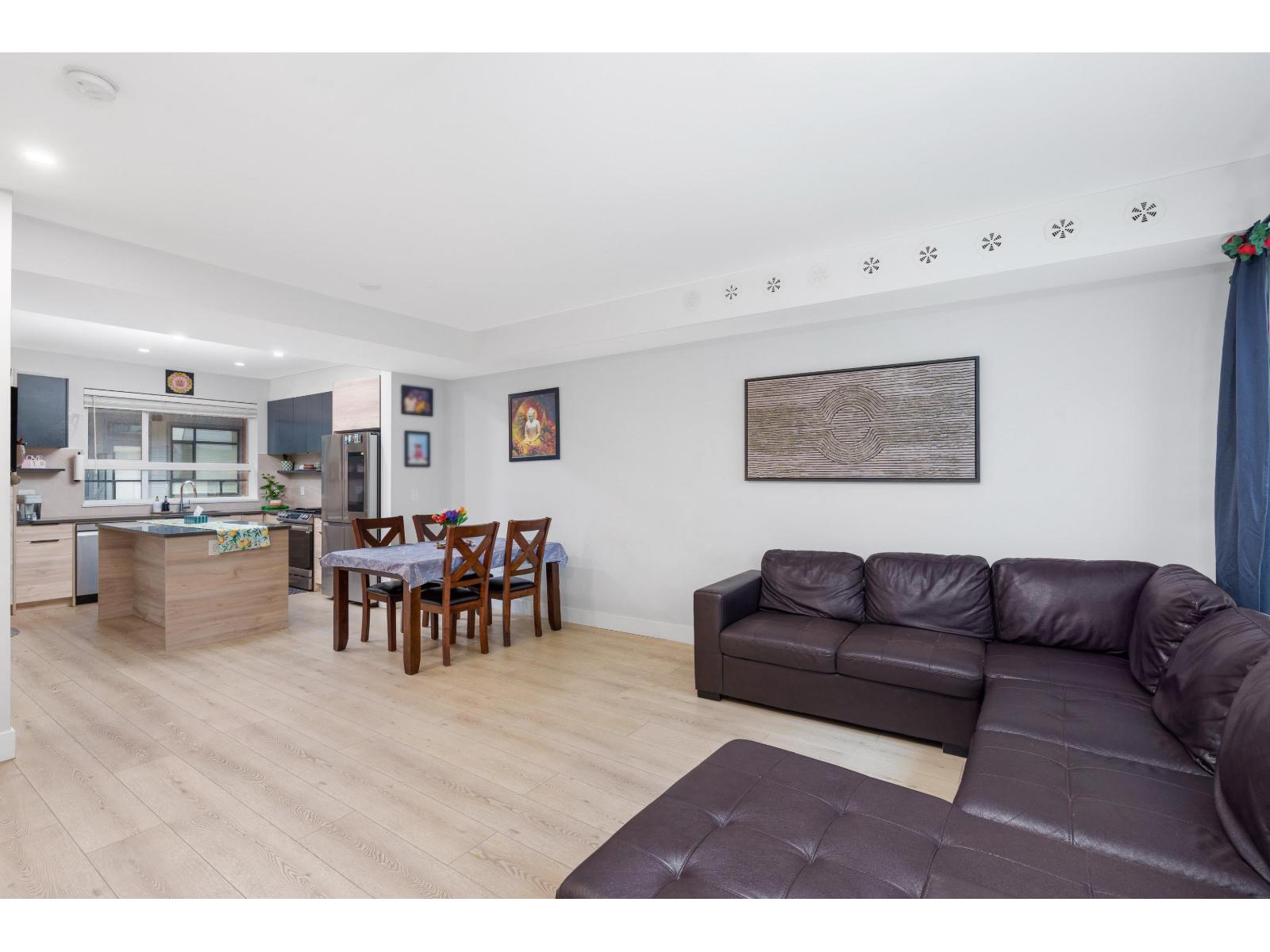 Residential in Abbotsford 4