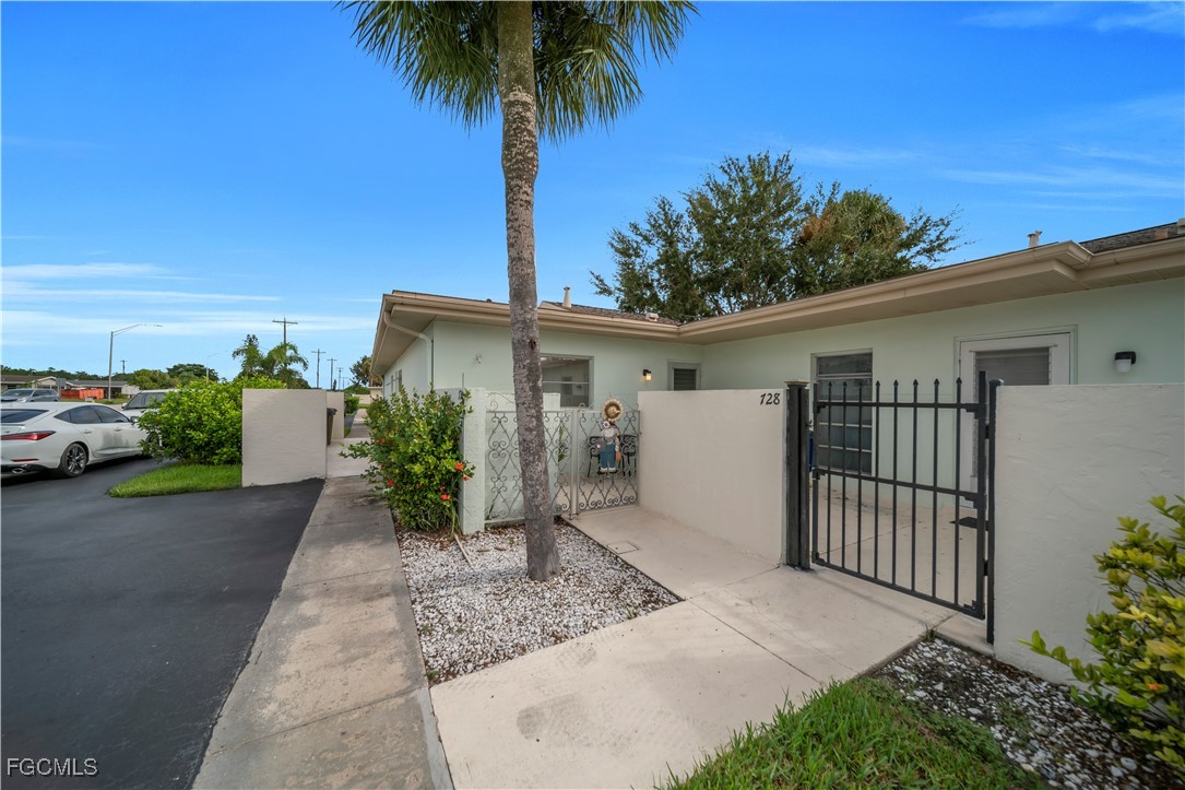 Residential in Lehigh Acres 5