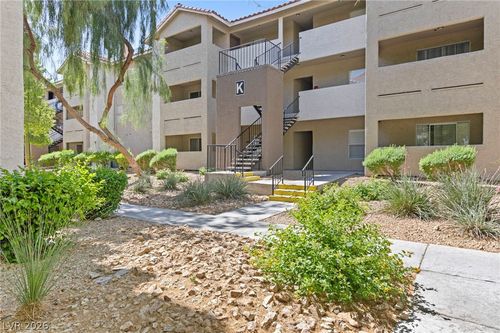 2047-4200 S Valley View Blvd, Las Vegas, NV, 89103-4029 | Card Image