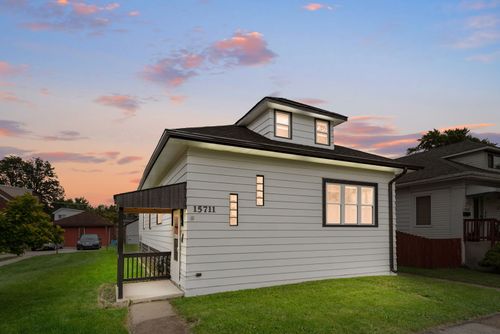 15711 Lowe Ave, Harvey, IL, 60426-3735 | Card Image