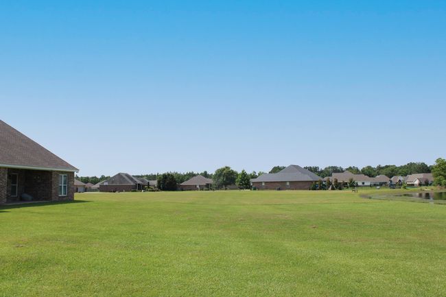 36 Back Yard | Image 37
