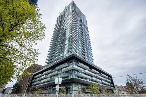 612-30 Roehampton Ave, Toronto, ON, M4P0B9 | Card Image