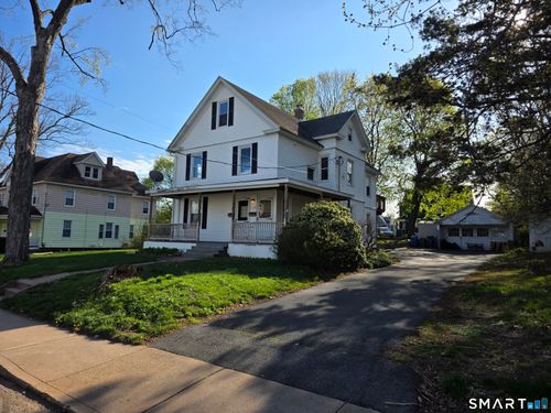 52 Hamlin St, Manchester, CT, 06040-5319 | Card Image