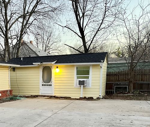 412 Pierce St, Denton, TX, 76201 | Card Image