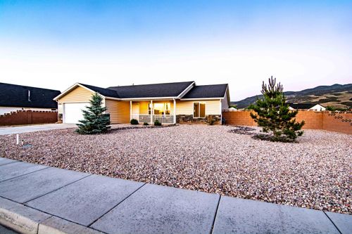 4430 N Gold Dust Trl, Enoch, UT, 84721-7423 | Card Image
