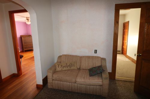 8 Cross St, Jaffrey, NH, 03452-5711 | Card Image