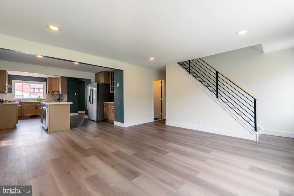 Residential in KING OF PRUSSIA 4