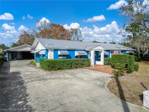 313 E Canfield St, Avon Park, FL, 33825-4003 | Card Image