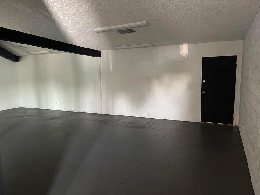 Commercial Lease in Redding 5