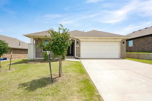 4323 W Country Club Dr, Stillwater, OK, 74074-1975 | Card Image