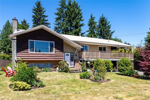 1031 16th St, Courtenay, BC, V9N1X8 | Card Image