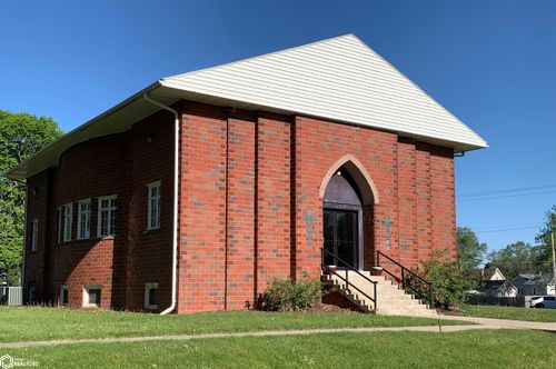 500 S Birch St, Creston, IA, 50801-3807 | Card Image