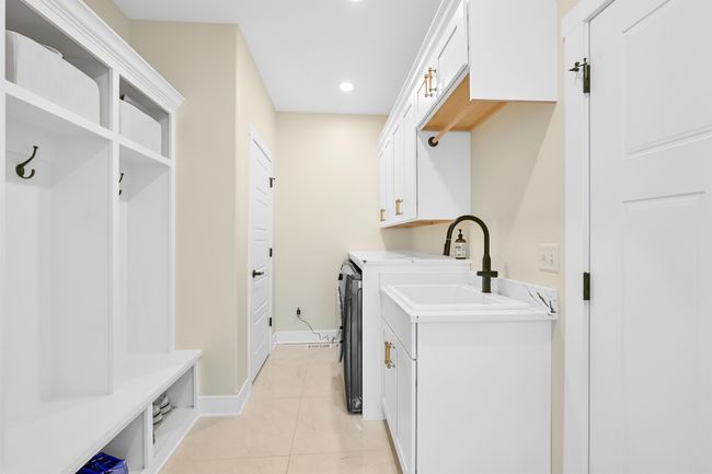 4729 E Ryan Pkwy, House other with 5 bedrooms, 4 bathrooms and null parking in Beloit WI | Image 22