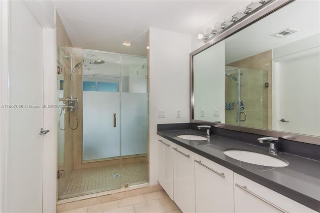 4410 - 90 Sw 3rd St, Condo with 2 bedrooms, 2 bathrooms and null parking in Miami FL | Image 10