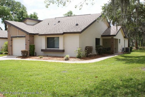 7445 Crestwood Dr, WEEKI WACHEE, FL, 34613-5136 | Card Image