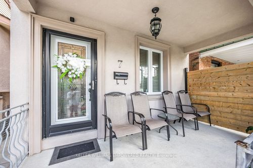 7 Goodwood Avenue, York, ON, M6E1J1 | Card Image