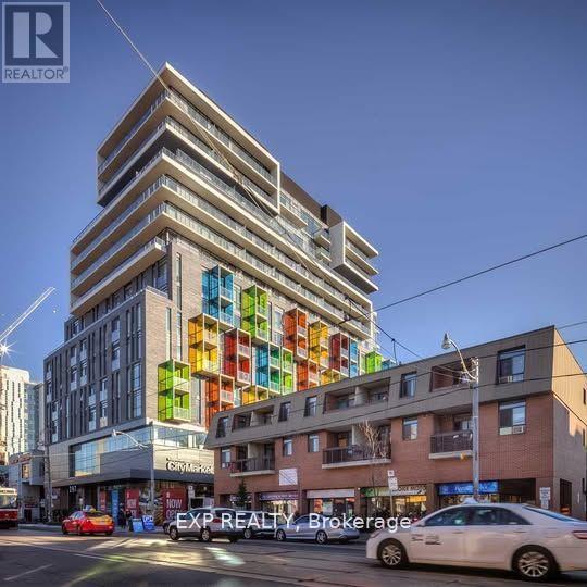 Residential in Toronto (Kensington-Chinatown)