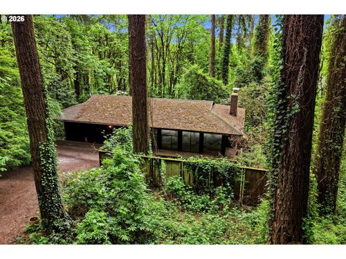 10933 S Riverside Dr, Portland, OR, 97219 | Card Image