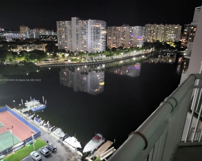 APT-1501 - 18071 Biscayne Blvd, Condo with 2 bedrooms, 2 bathrooms and null parking in Aventura FL | Image 63