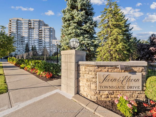 604 - 7 Townsgate Dr, Condo with 2 bedrooms, 2 bathrooms and 2 parking in Vaughan ON | Image 37