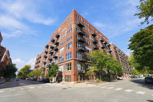 525-1500 W Monroe St, Chicago, IL, 60607-2426 | Card Image