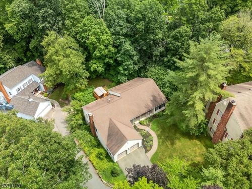 3 Sandpiper Dr, Hackettstown, NJ, 07840-3033 | Card Image