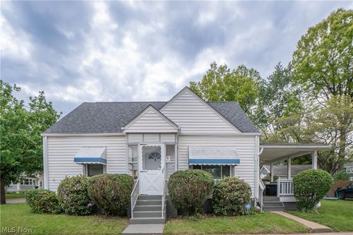 1761 Shaw Ave, Akron, OH, 44305-4231 | Card Image