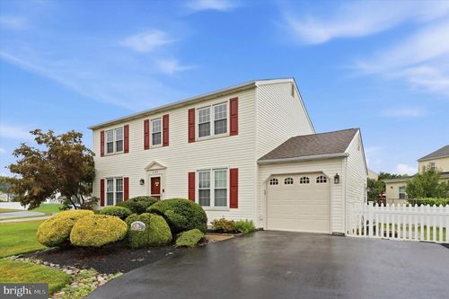 4168 Remo Crescent Rd, BENSALEM, PA, 19020-2974 | Card Image