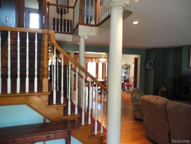 8842 Thorntree Drive, Home with 4 bedrooms, 3 bathrooms and null parking in Grosse Ile Twp MI | Image 25