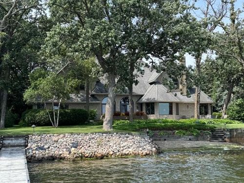 2807 Government Point Rd Ne, Alexandria, MN, 56308-8648 | Card Image