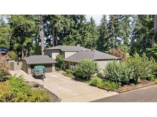 770 Ne 31st Pl, Canby, OR, 97013-2104 | Card Image