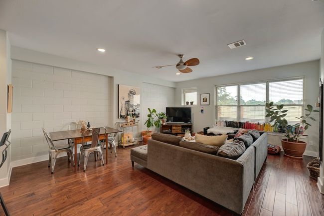 APT-2 - 2608 E 6 Th St, Condo with 2 bedrooms, 3 bathrooms and null parking in Austin TX | Image 8